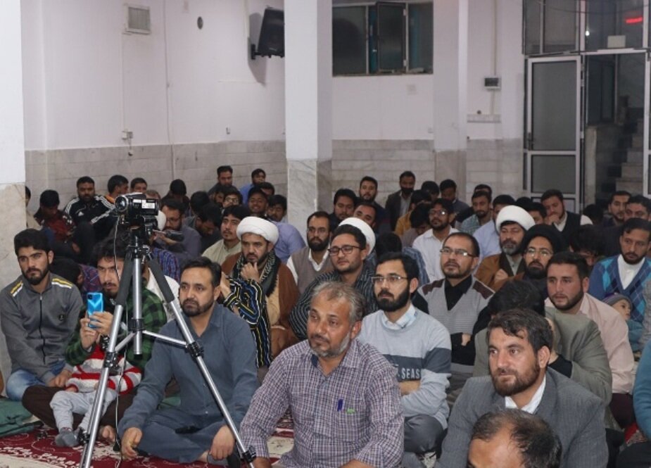 مبلغین کو مختلف علوم سے خود کو آراستہ کرنا ہوگا، مقررین