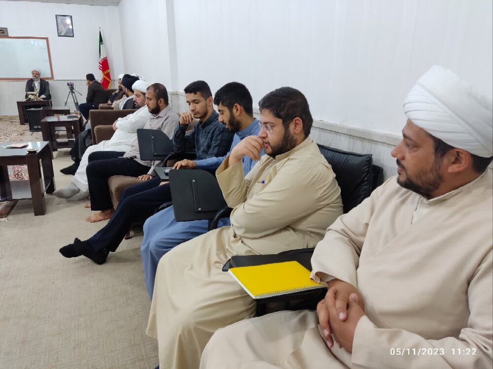 نشست بصیرتی بررسی وضعیت غزه و جبهه مقاومت برگزار شد