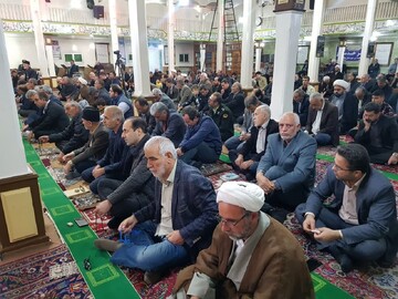 تصاویر/ اقامه نماز جمعه ماکو