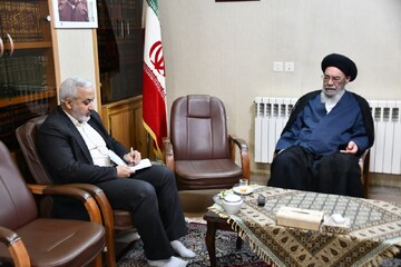 با قاچاقچیان حرفه ای کالا مقابله شود