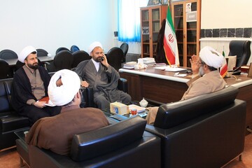 تصاویر/ برگزاری جلسه « شورای بسیج طلاب » مدیریت حوزه علمیه کرمانشاه