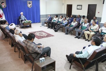 تصاویر/ دیدار کانون خدمت رضوی منطقه جنوب کشور با امام جمعه بوشهر