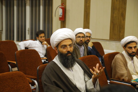 نشست جمعی از پژوهشگران حوزوی با معاون پژوهش حوزه‌های علمیه