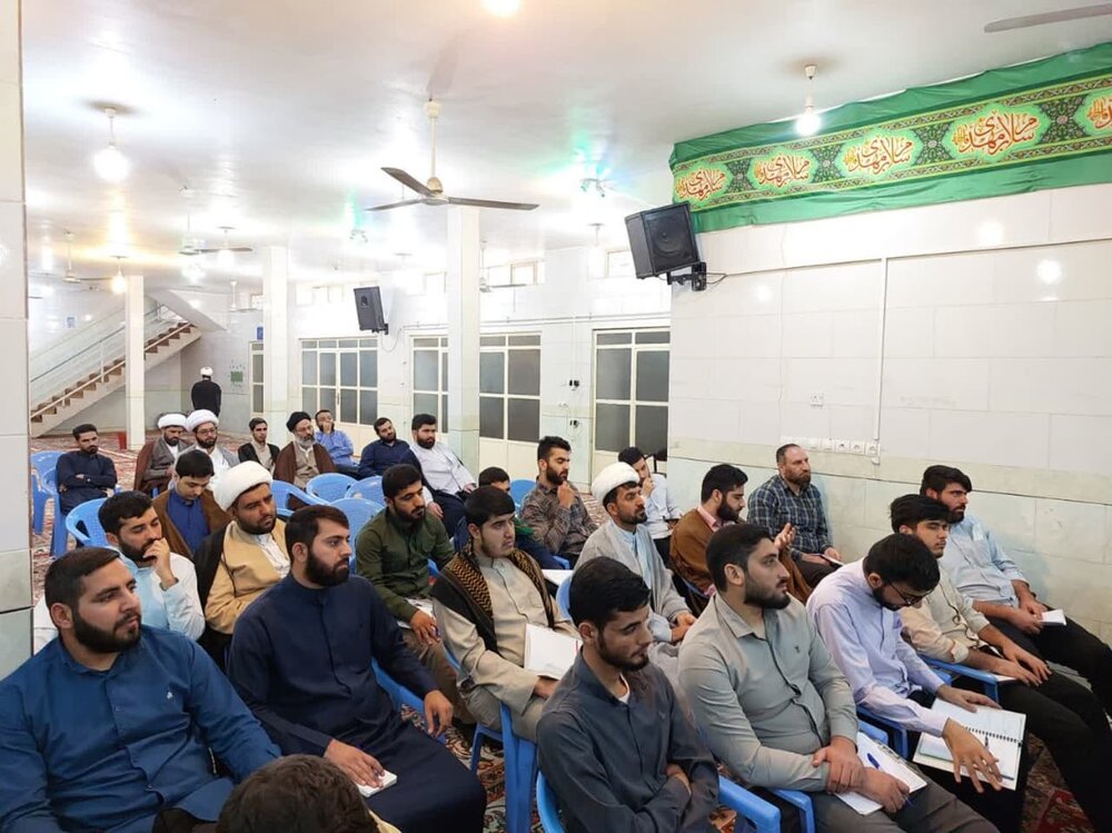 اعزام اساتید مطرح اخلاق به مدارس علمیه خوزستان