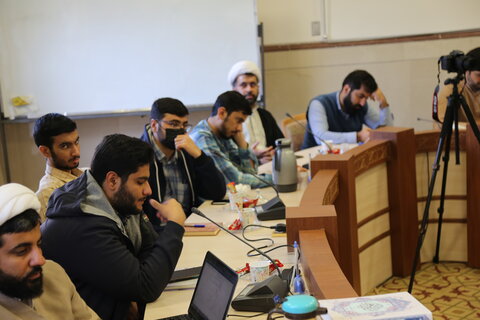 نشست های علمی هسته های حل مسئله