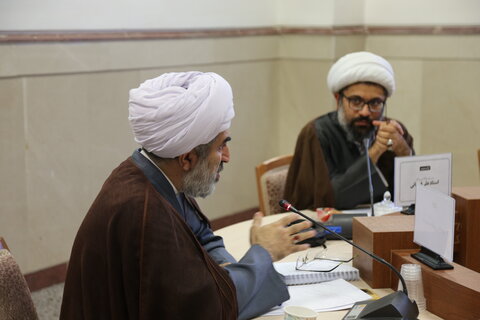 نشست های علمی هسته های حل مسئله