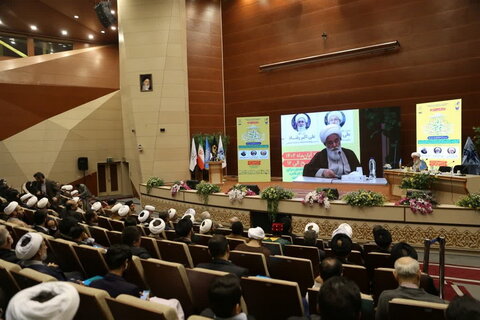 استاد علی اکبر رشاد امروز در کنگره بین المللی اندیشه‌های قرآنی امام خامنه‌ای