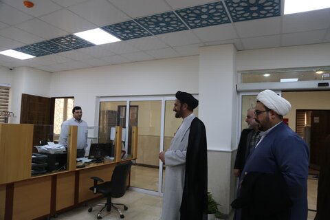 تصاویر/ بازدید رییس مرکز خدمات حوزه های علمیه از ساختمان اداری مرکز خدمات حوزه علمیه خوزستان