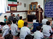 تصاویر/ دیدار صمیمی امام جمعه خرمدره با دانش آموزان این شهرستان