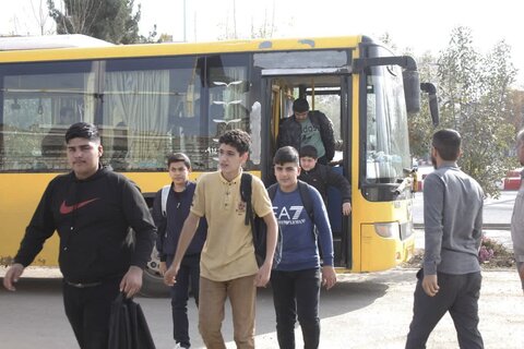 تصاویر/ بازدید دانش آموزان از مدرسه علمیه امام خمینی(ره)شهرستان خوی