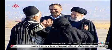 رئیس جمهور وارد شهرکرد شد