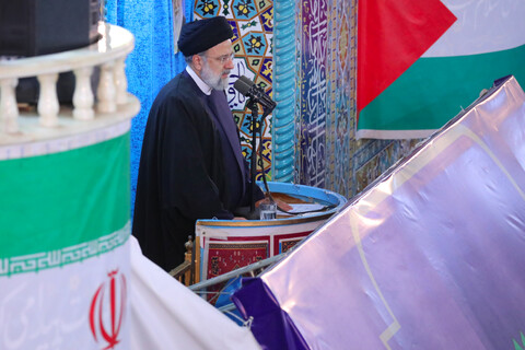 تصاویر/ حضور رئیس جمهور در اجتماع پرشور مردم شهرستان شهرکرد