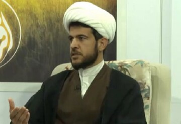 پاسخ شبهات ویژه باستان گرایی/ محتوای منشور کوروش شامل چه مضامینی است؟/ آیا آمدن اسلام موجب رخوت و پسرفت تمدن ایران شد؟