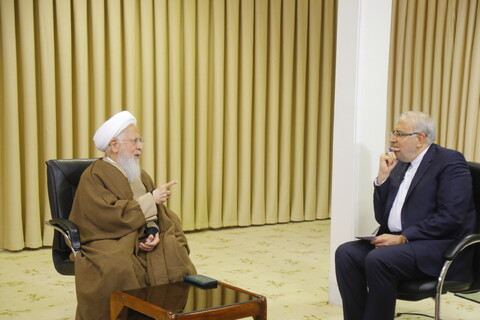 تصاویر / دیدار وزیر نفت با آیت الله العظمی جوادی آملی