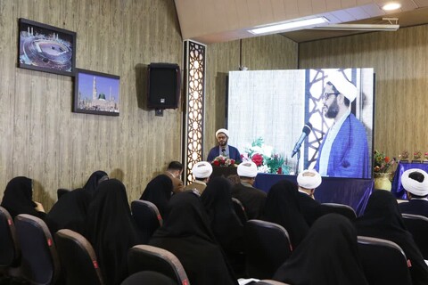 تصاویر/همایش تجلیل از فعالان فضای مجازی، هنر و رسانه دفتر تبلیغات اسلامی اصفهان