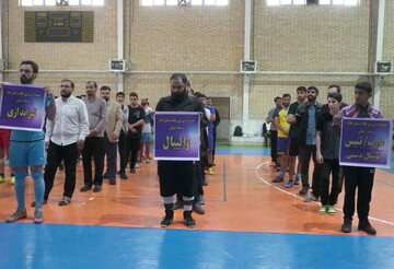 فیلم / جشنواره ورزشی طلاب استان ایلام بزرگداشت طلبه شهید آرمان علی‌وردی