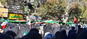 تصاویر/ تجمع مردم ولایتمدار اراک در حمایت از کودکان مظلوم غزه