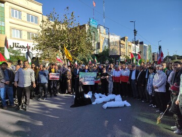 راهپیمایی مردم ولایتمدار قم در حمایت از کودکان مظلوم غزه آغاز شد+ فیلم و تصاویر