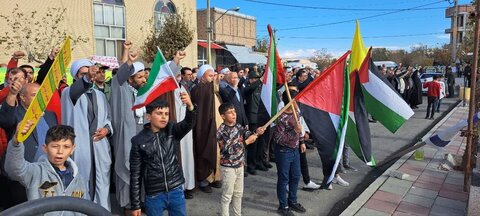 تصاویر/ تجمع اعتراضی مردم  پلدشت در حمایت از مردم مظلوم غزه و اعلام انزجار از رژیم کودک کش و غاصب صهیونیستی