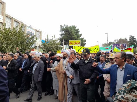 تصاویر/ راهپیمایی مردم پارس‌آبادمغان در محکومیت کشتار وحشیانه کودکان غزه