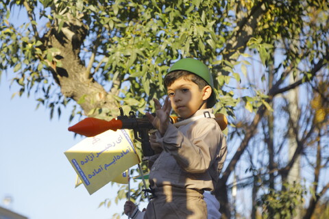 تصاویر / اجتماع بزرگ مردم قم در حمایت از کودکان غزه