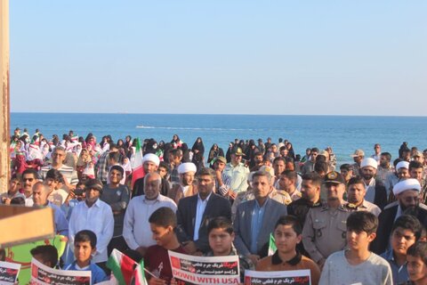 تصاویر/ اجتماع و راهپیمایی مردم جاسک در حمایت از مردم و کودکان مظلوم غزه