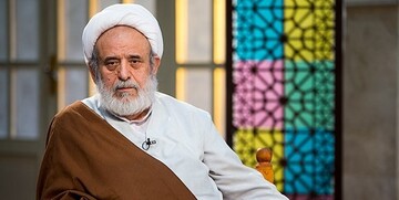 آیت الله العظمی گلپایگانی شجاع و دین شناس بودند / جدایی مردم از عالمان دین شناس یعنی خواندن فاتحه اسلام