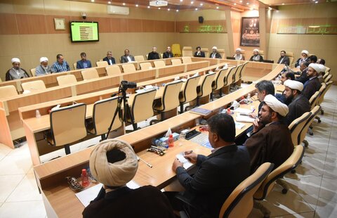 تصاویر| جلسه هماهنگی همایش مرحوم آیت الله سید عبدالحسین نجفی لاری