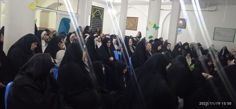 تصاویر/ جشن میلاد حضرت زینب(س) در حوزه علمیه خواهران مراغه