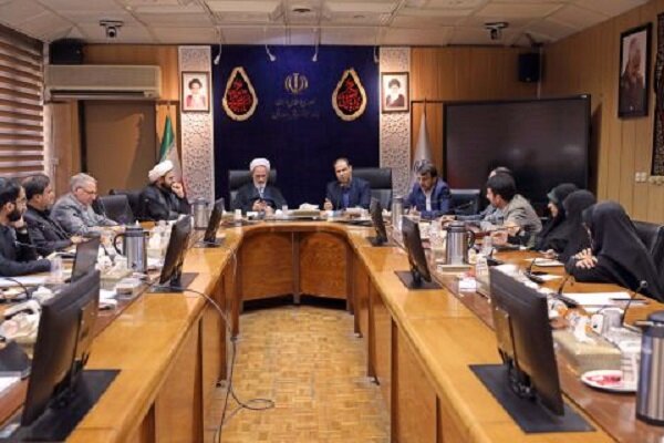 آیت الله اعرافی و رضا مراد صحرائی آیت الله اعرافی و رضا مراد صحرائی