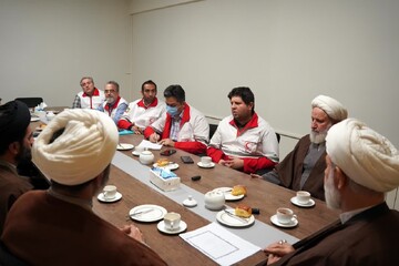 اهمیت حضور طلاب در عرصه امدادرسانی