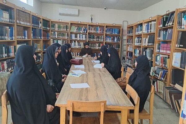 کارگاه "مرجعشناسی و منبعشناسی" در خلخال برگزار شد