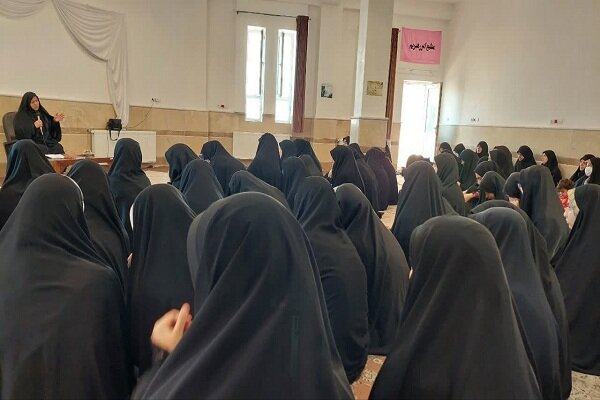 زنان در تأمین سلامت روانی خانواده نقش ویژهای دارند