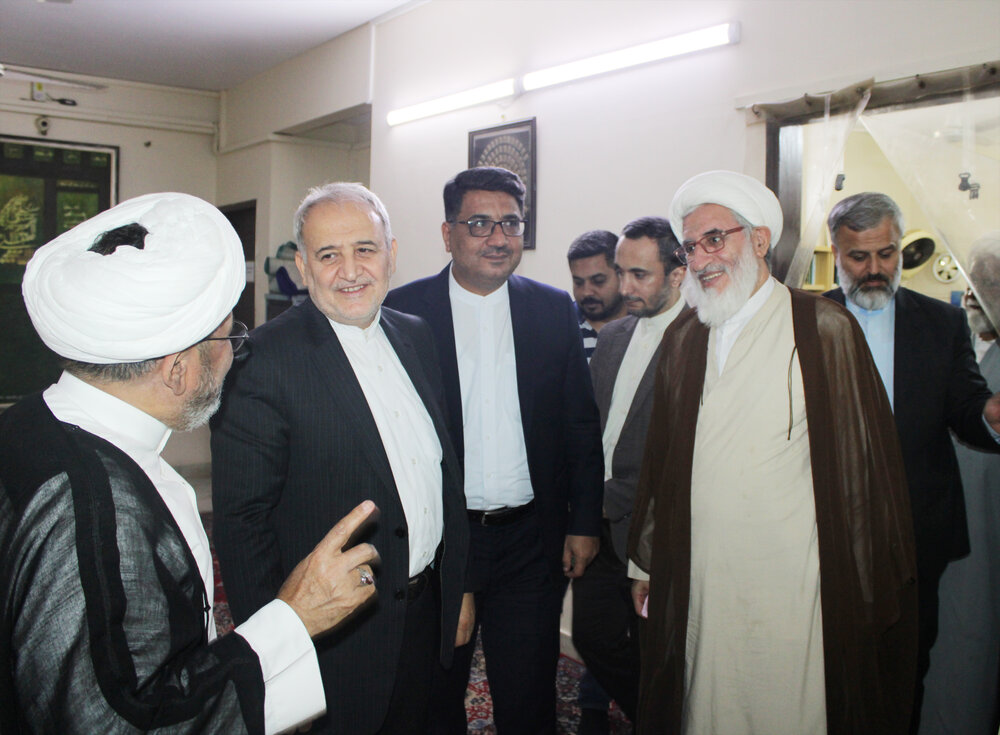 ایرانی سفیر کی اعلیٰ سطحی وفد کے ہمراہ علامہ شبیر حسن میثمی سے کراچی میں ملاقات