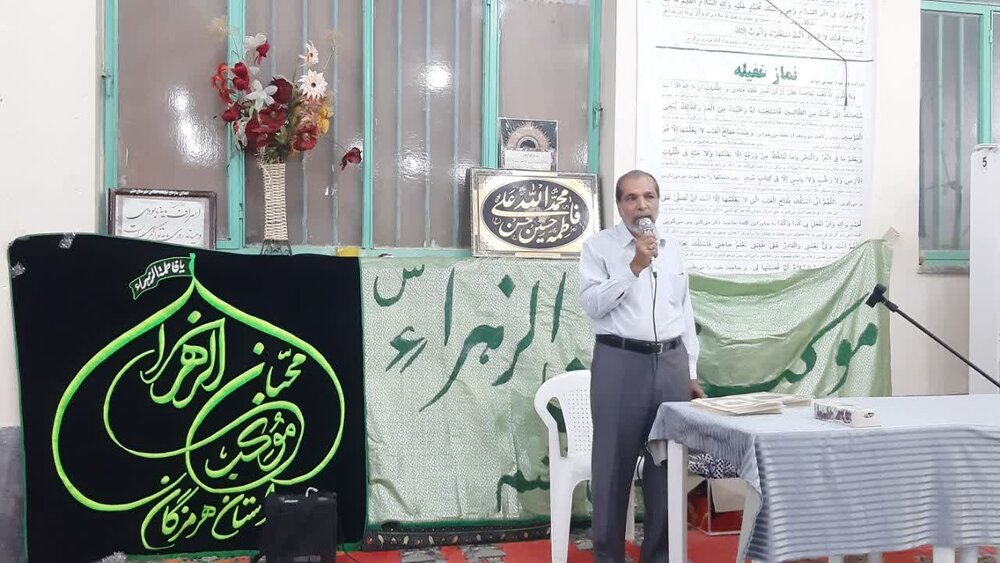 تجلیل از خادمان موکب محبان الزهرا (س) قشم + عکس