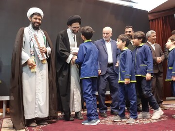 اختتامیه دوره‌های آموزشی شعب موسسه امیرالمومنین(ع) کاشان برگزار شد