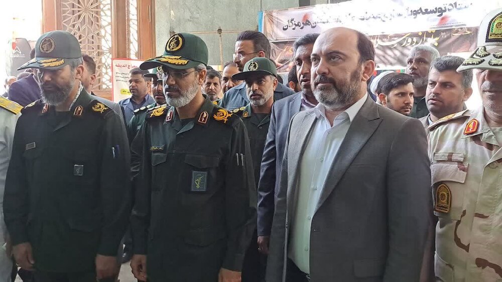 آغاز به کار نمایشگاه «اسوه»، قرارگاههای برتر تحول محلات و پایگاههای بسیج هرمزگان