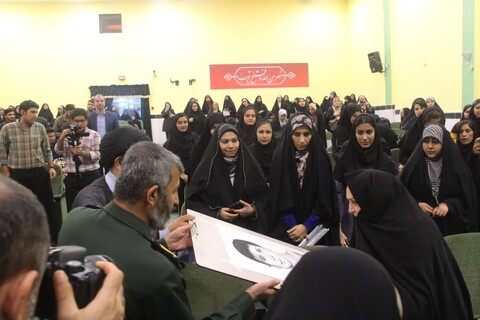 گردهمایی دانشجویان بسیجی در بوشهر