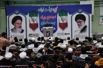 تصاویر/ اجتماع بزرگ بسیجیان شهرستان ماکو