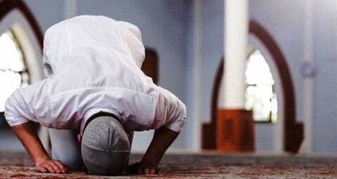 نماز خواندن