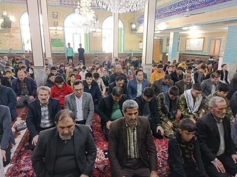 تصاویر/ اقامه نماز جمعه شهرستان شربیان