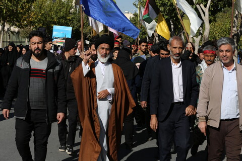 راهپیمایی نمازگزاران اصفهانی در حمایت از مردم غزه