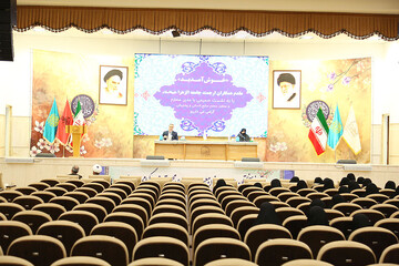 حضرت زینب الگوی مقاومت امروز ماست/ توجه به آموزش و تبلیغ پژوهش محور در برنامه ریزی ها