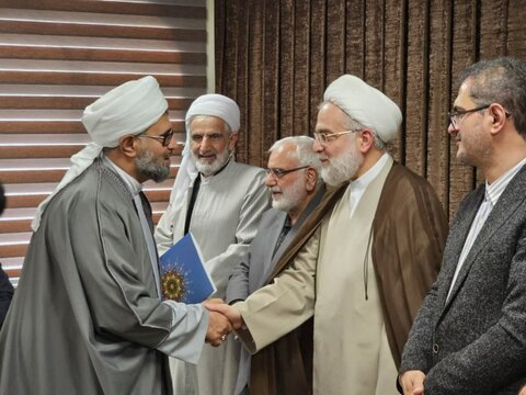 تصاویر/برگزاری جلسه شورای زکات کردستان با حضور رئیس کمیته امداد امام (ره) کشور