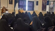 برگزاری نشست «کتاب، بالندگی و تعالی خانواده»، در مدرسه حضرت نرجس خاتون(س) دولت آباد