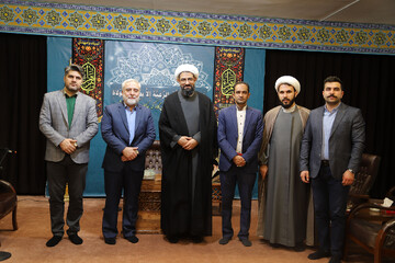 تصاویر / دیدار رئیس بنیاد ایران شناسی با امام جمعه همدان