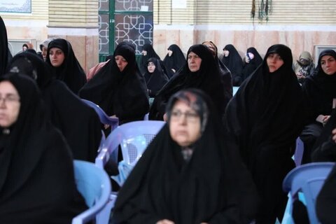 بالصور/ إقامة مجالس عزاء بمناسبة شهادة الصديقة الكبرى فاطمة الزهراء صلوات الله عليها في مدن إيران