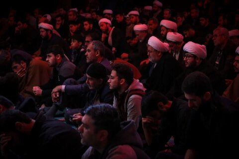 بالصور/ إقامة مجالس عزاء بمناسبة شهادة الصديقة الكبرى فاطمة الزهراء صلوات الله عليها في مدن إيران