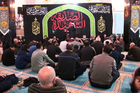 تصاویر/ مراسم سوگواری ایام فاطمیه در مسجد بقیه الله ارومیه