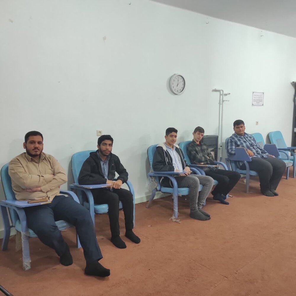 اجرای طرح سنجش سلامت ویژه داوطلبین جدیدالورود حوزه علمیه خوزستان + عکس